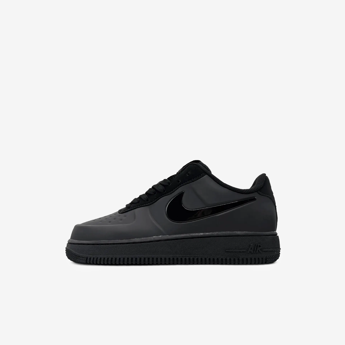 Air Force 1 Low triple black